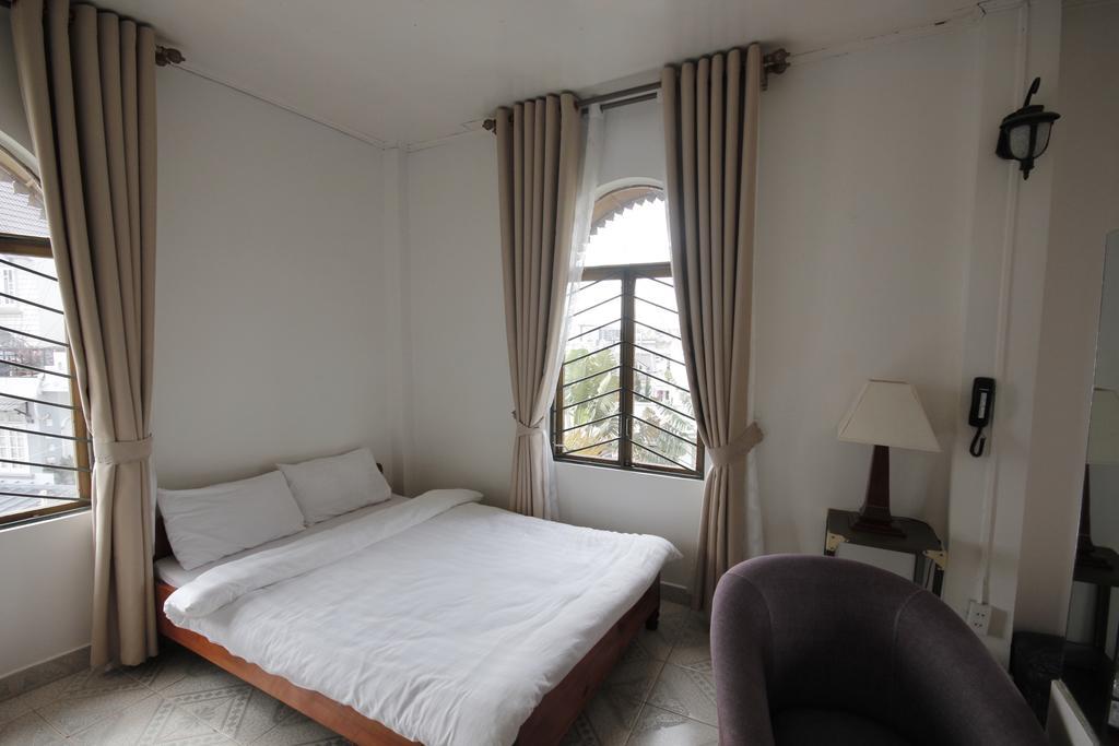 Binh Yen Hotel Da Lat Exterior photo